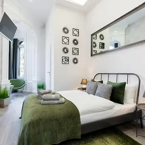 Sb Panzio 3* Budapest